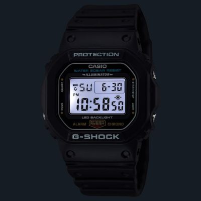 Relógio Casio G-Shock Digital DW-5600UE-1ER