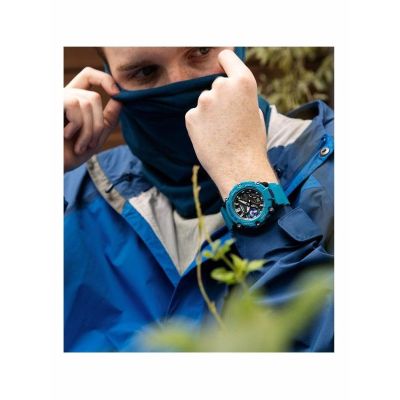 Relógio Casio G-Shock  GA-2200-2AER