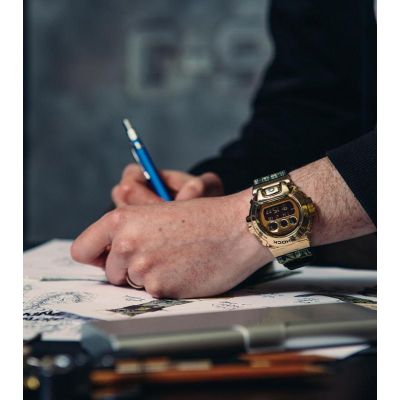 Relógio Casio G-Shock  GM-6900GKING-9ER