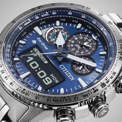 Relógio Citizen Promaster Sky Pilot U830 JV2000-51L