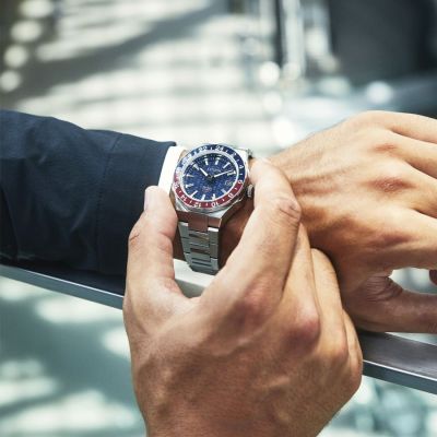 Relógio Citizen Series 8 Automático GMT NB6030-59L