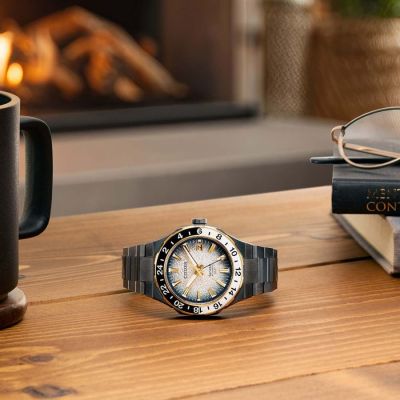 Relógio Citizen Series 8 Automático GMT NB6035-55H