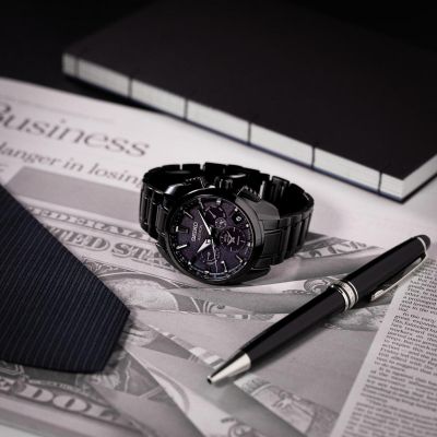 Relógio Seiko Astron Titanium SSH069J1